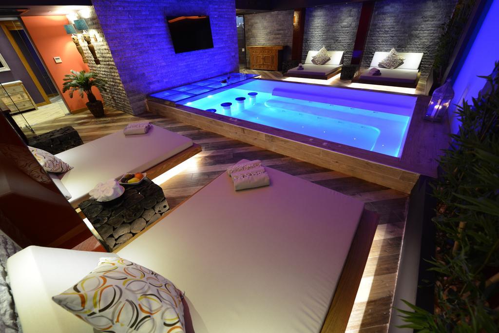 Marge Hotel Cesme Exterior photo